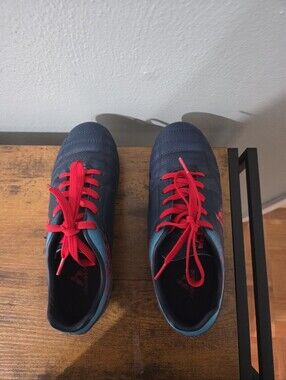 Brava Boy's Soccer Cleats.  3.5D